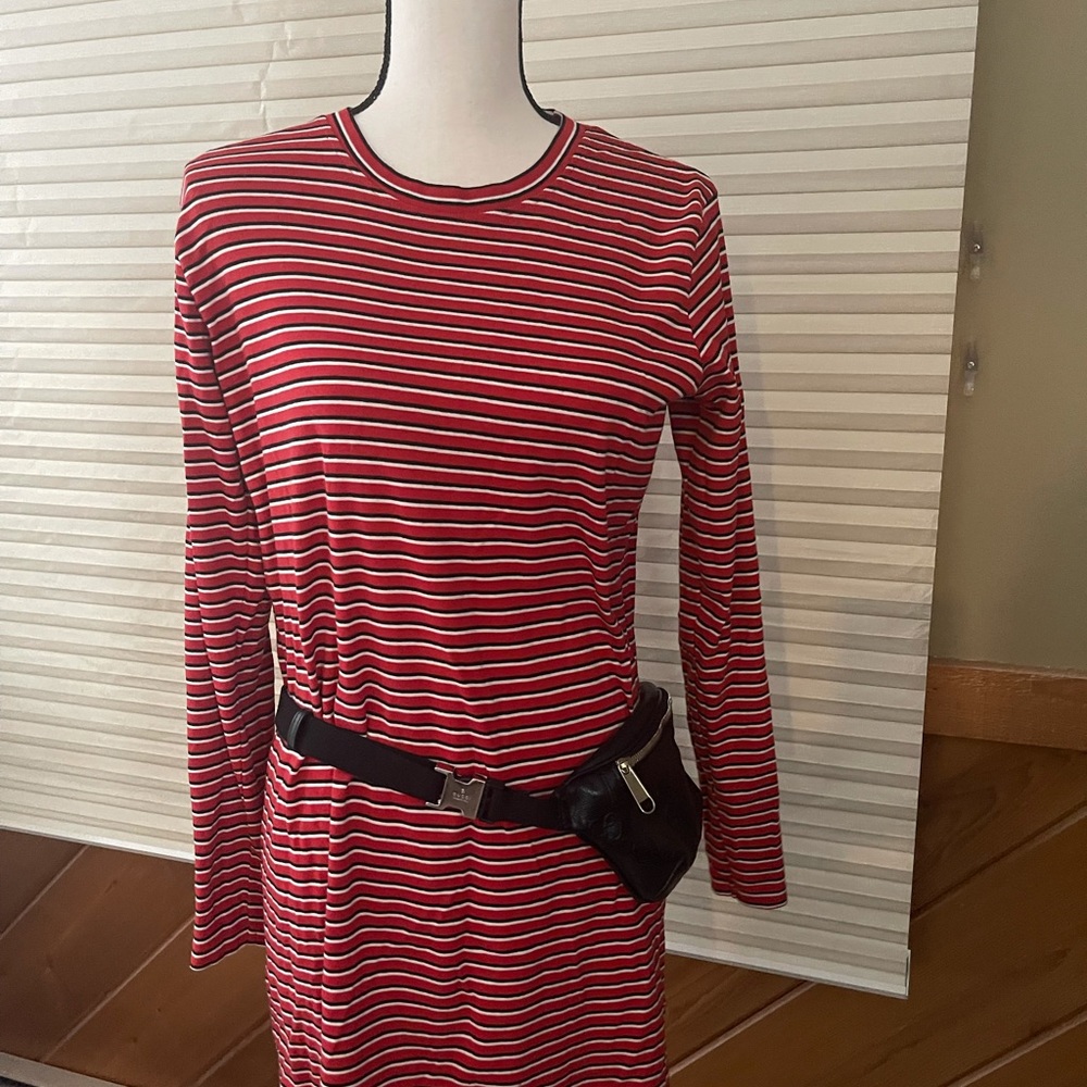 Obey dress size small